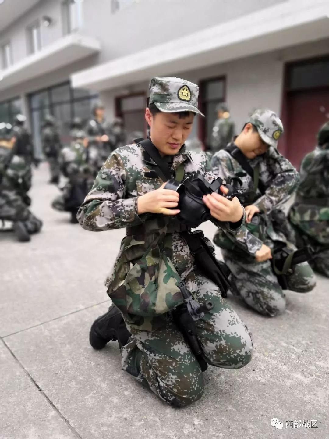 勒愛兵最新消息，展現(xiàn)新時(shí)代軍人的風(fēng)采與擔(dān)當(dāng)