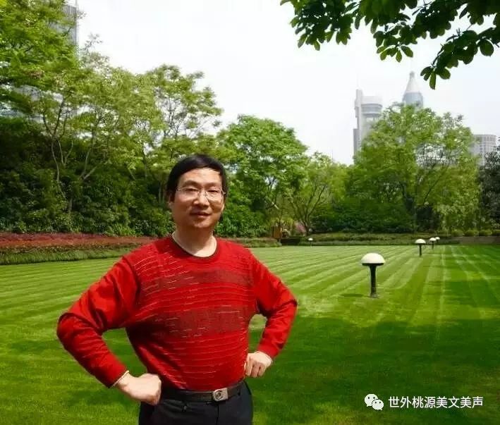歐陽小文，最新詩迷的預(yù)測與展望