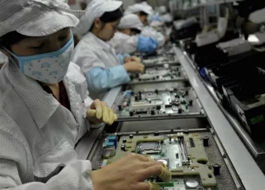 華為在世界上的最新地位，全球科技巨頭的崛起與挑戰(zhàn)