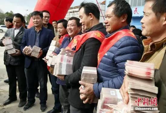 望謨新聞最新消息，打架事件引發(fā)社會關(guān)注
