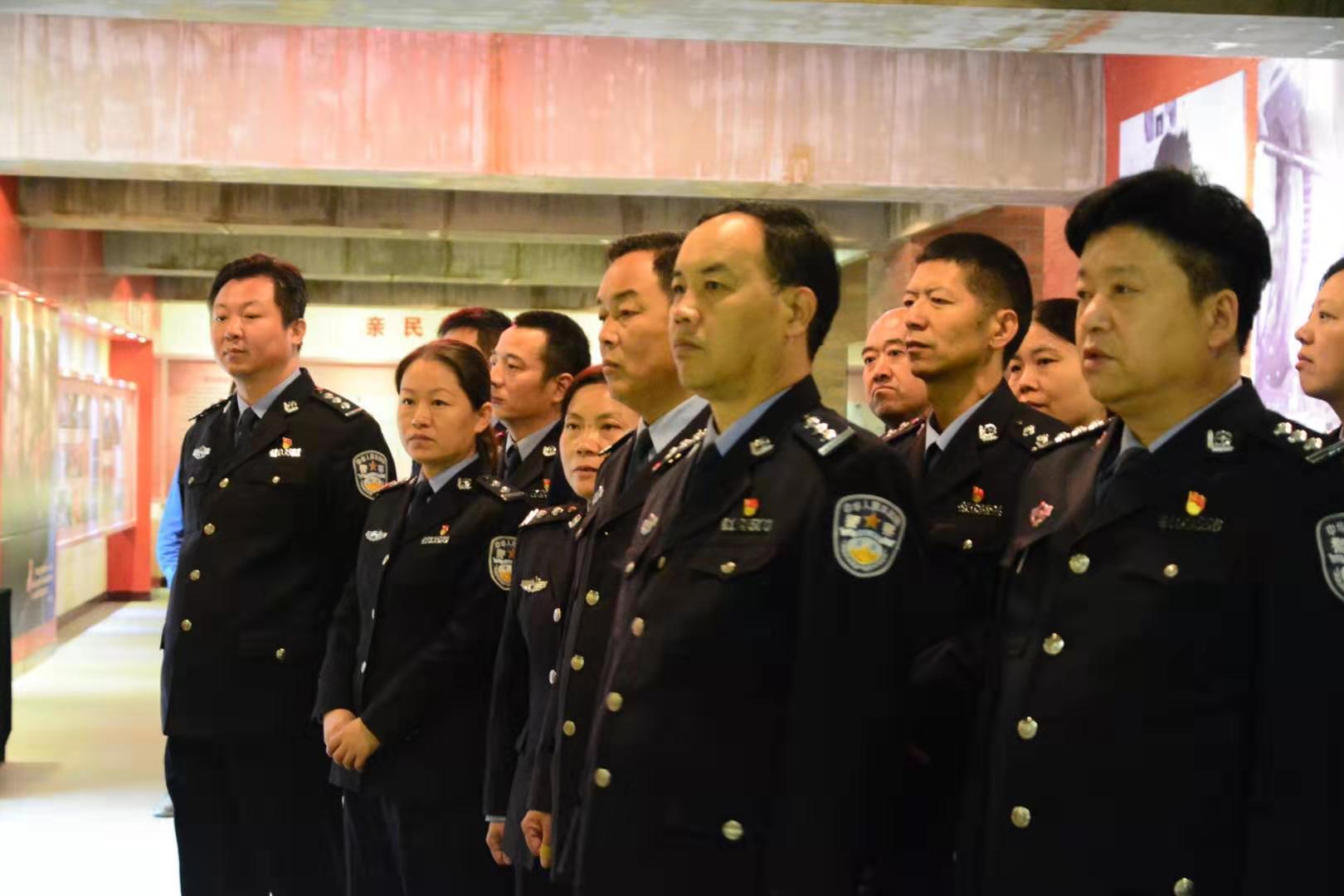 中信重工最新消息新聞，引領(lǐng)行業(yè)變革，打造智能制造新標(biāo)桿